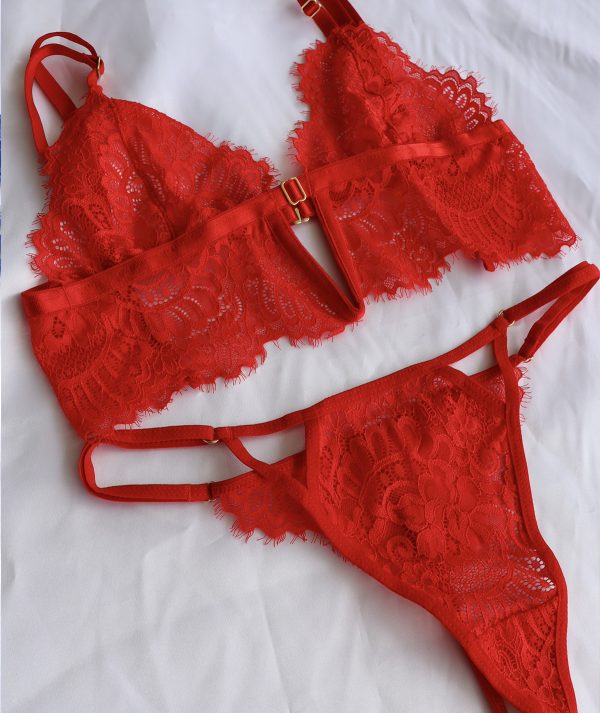 Set Básico Blonda. Ropa intima femenina en rojo